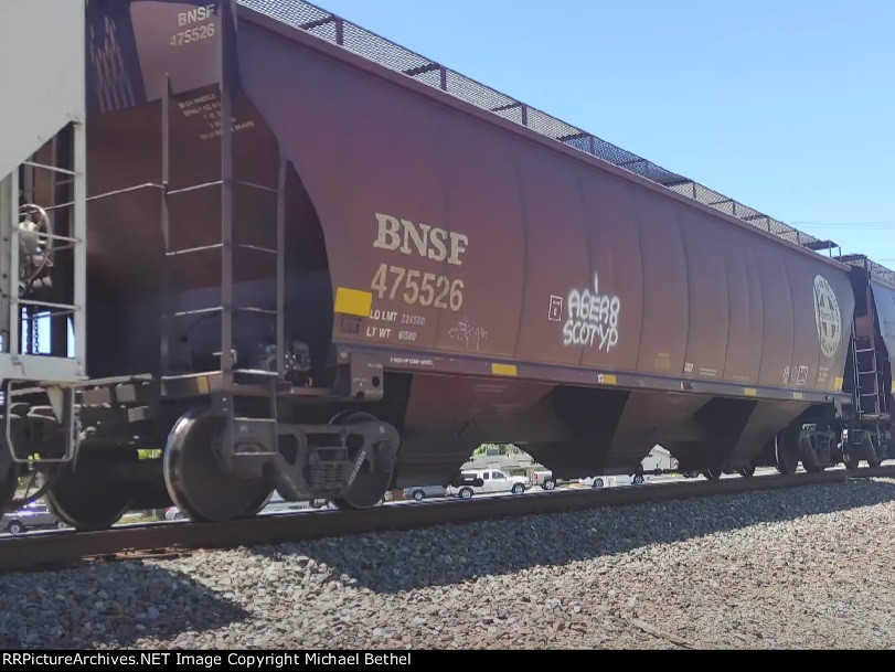 BNSF 475526